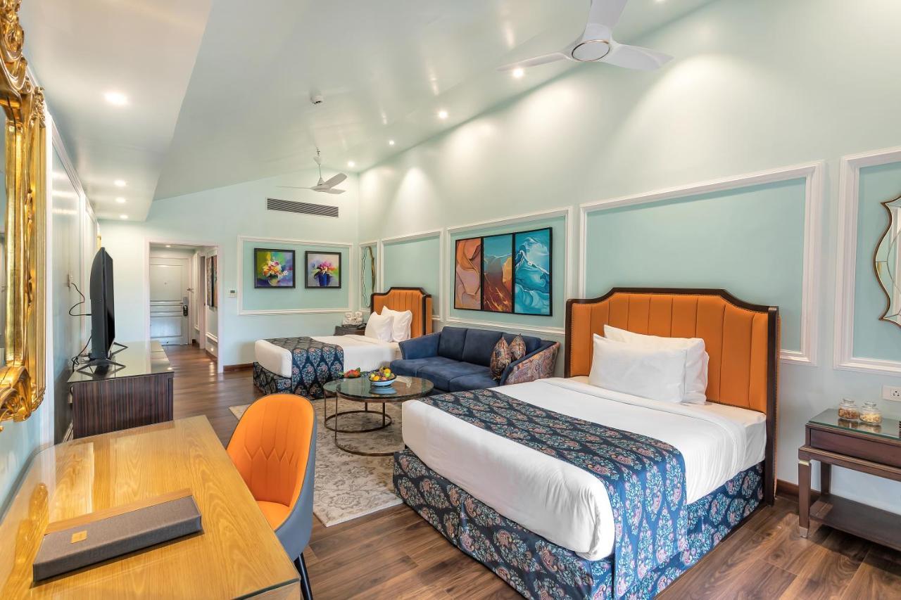 Mayfair On Sea, Morjim Beach, Goa Екстериор снимка